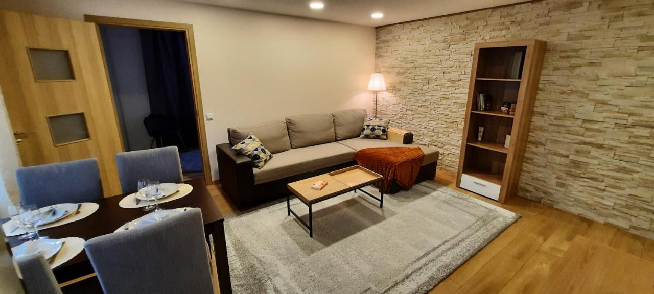 Centrum Bridge Apartment Parnu Bagian luar foto