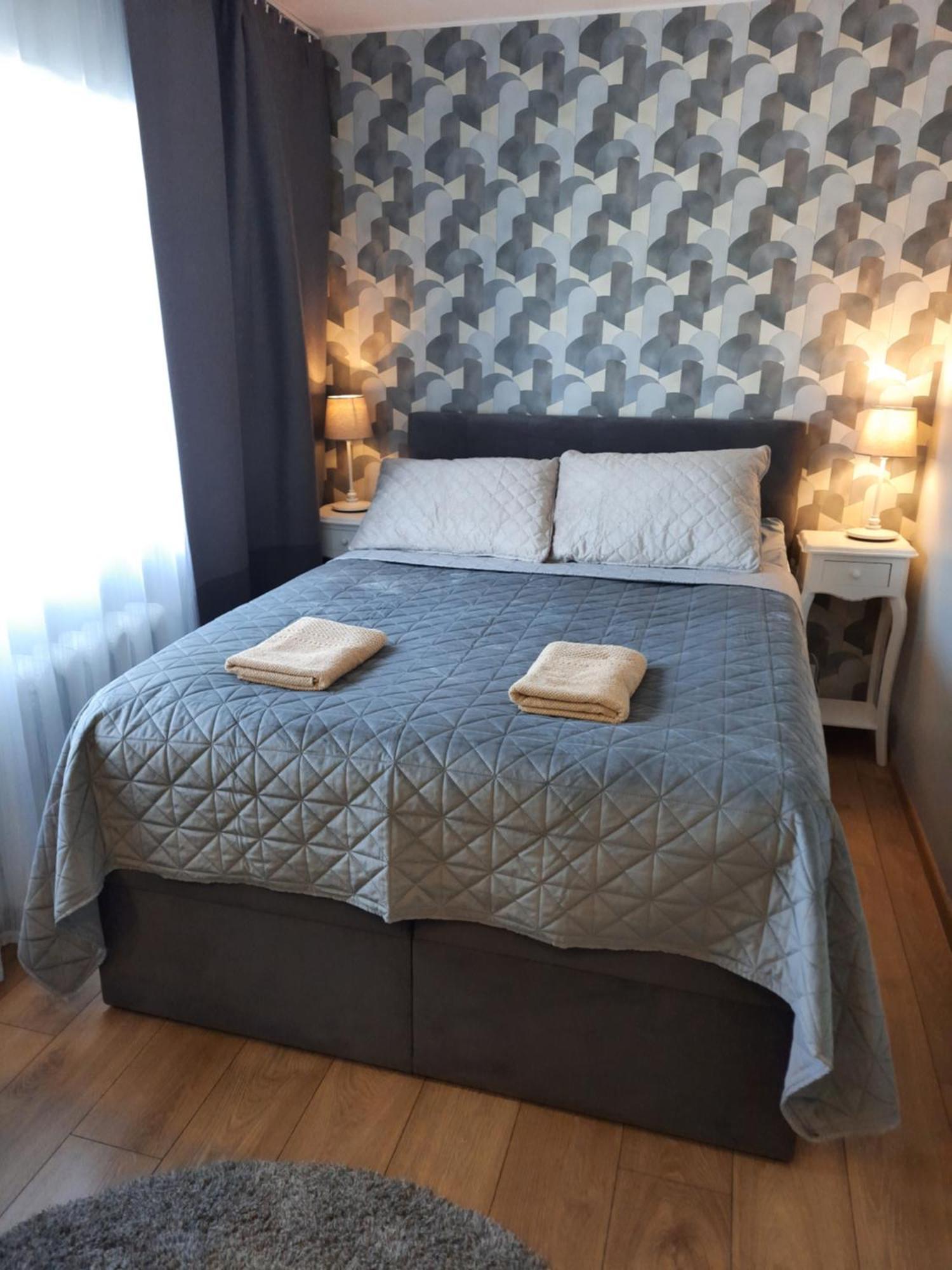 Centrum Bridge Apartment Parnu Bagian luar foto